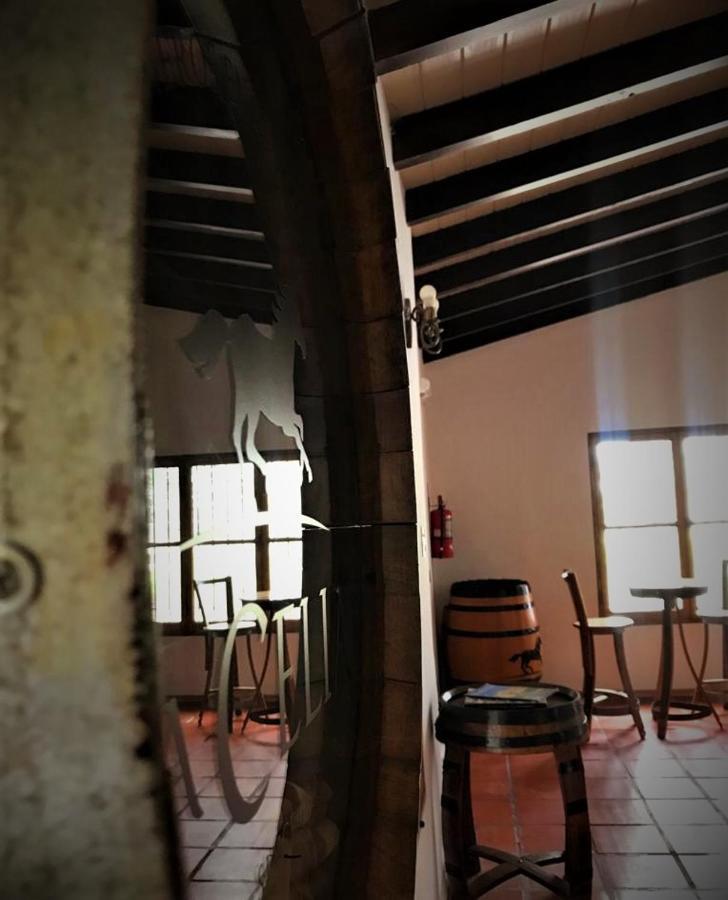 Posada La Celia Eugenio Bustos Zewnętrze zdjęcie