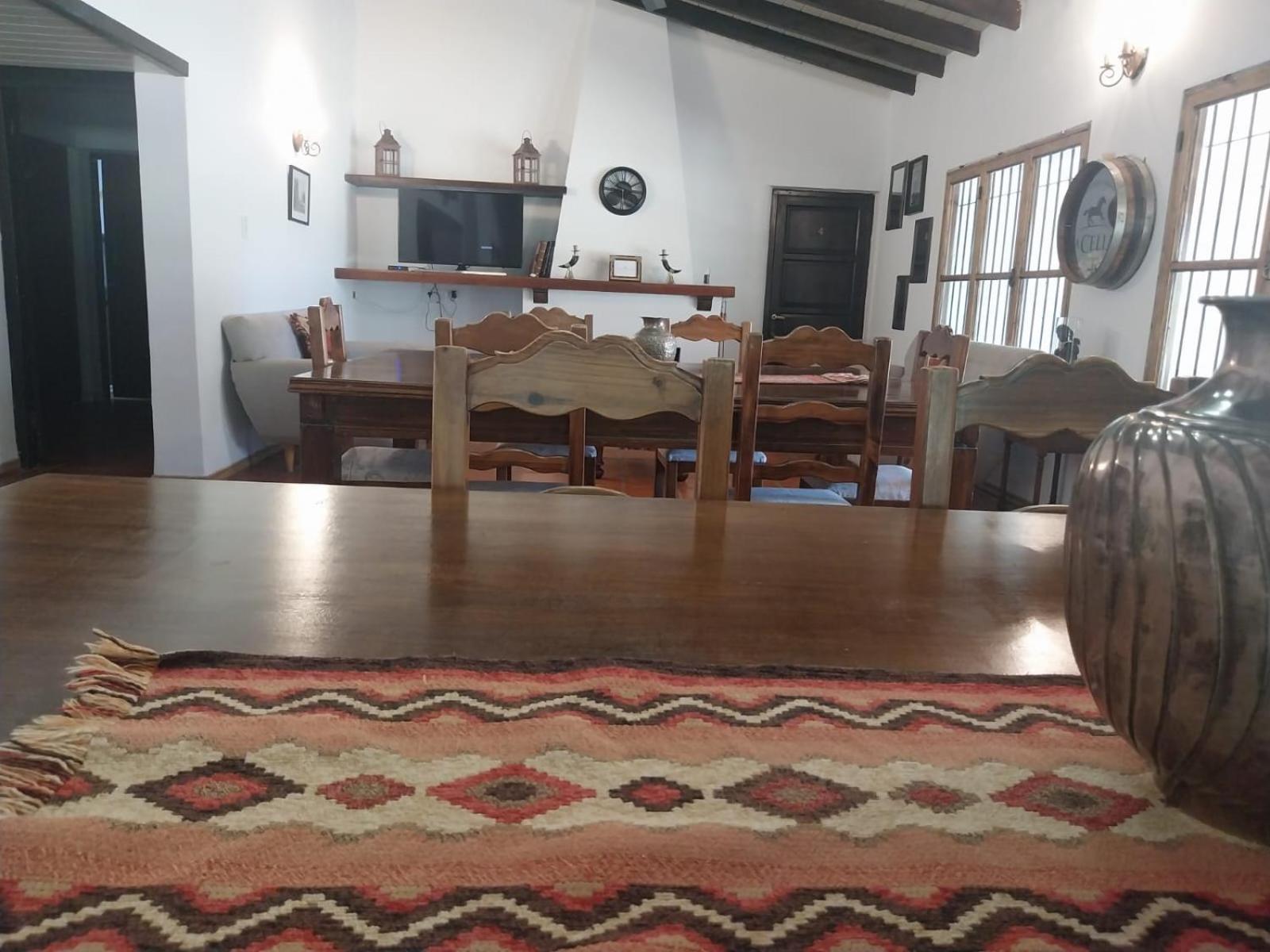 Posada La Celia Eugenio Bustos Zewnętrze zdjęcie